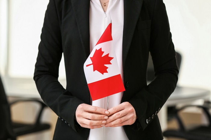 Chi phí xử lý hồ sơ định cư Canada như thế nào?